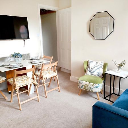 Douglas House, Near Hospital, Attractive And Comfy 2 Bedroom House With Enclosed Yard To Rear Carlisle  Exteriér fotografie